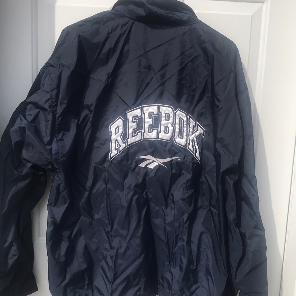Reebok vintage windbreaker size large